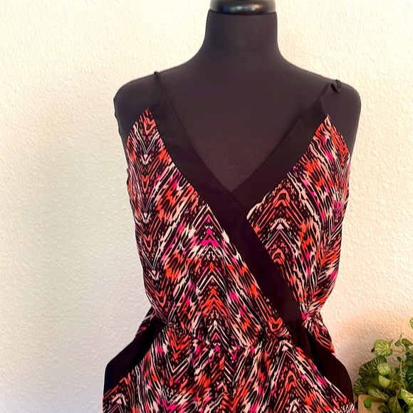 SIZE: MEDIUM JUMPSUIT - Picture 2 of 5